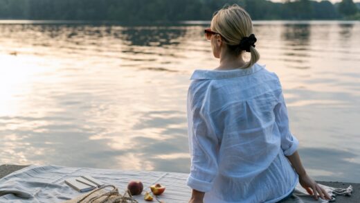 Jak zbudować sieć wspierających relacji i wyjść z poczucia samotności?